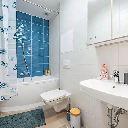 Tol26 Chic In New Building * Budapesta