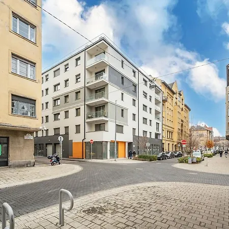 Tol26 Chic In New Building * Budapest